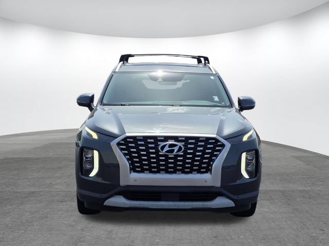 Used 2022 Hyundai Palisade SEL w/ Premium Package FWD image 2