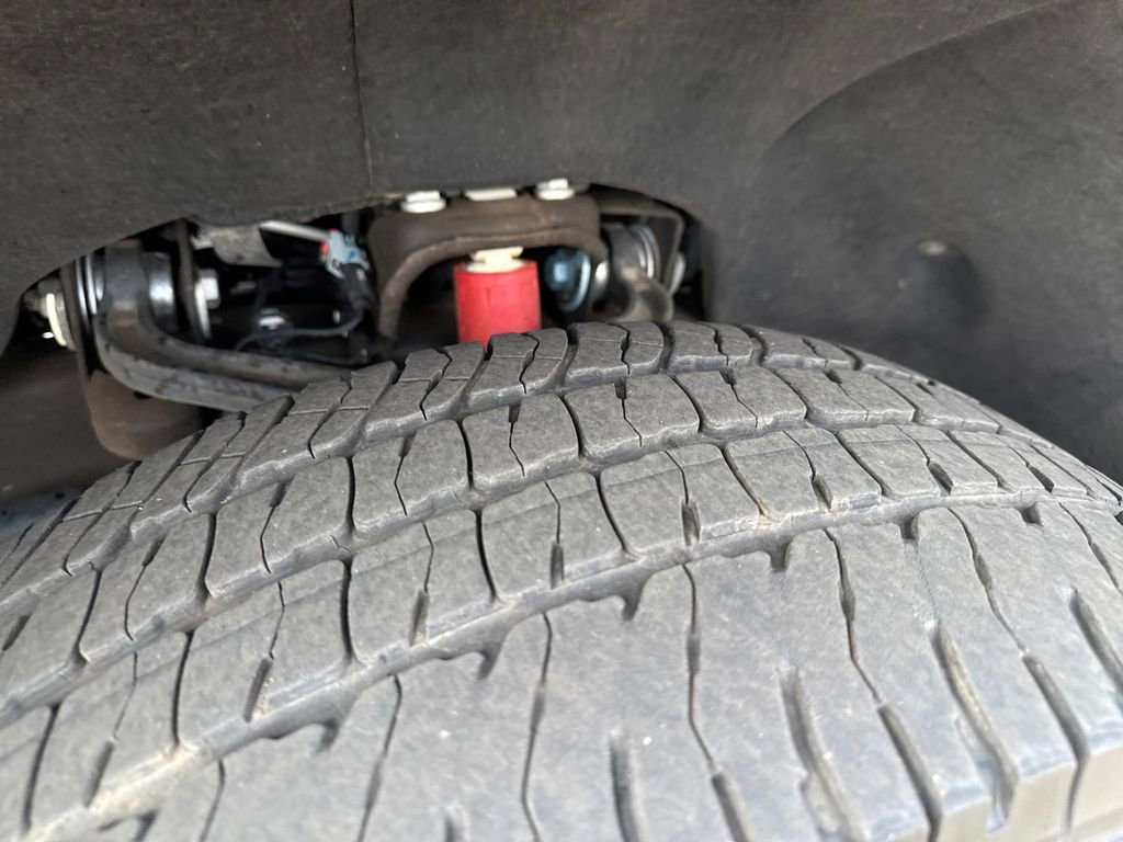 Used 2025 Chevrolet Silverado 2500 LT w/ Safety Package image 35