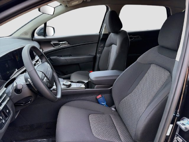 New 2027 Kia Sportage S FWD image 20
