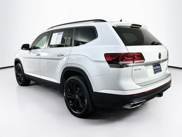 Certified 2023 Volkswagen Atlas SE w/ Black Wheel Package AWD/4WD image 6