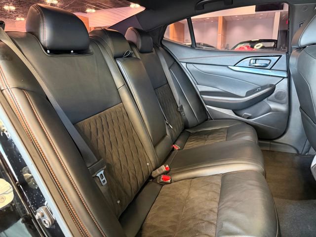 Used 2023 Nissan Maxima SR w/ Sport Mat Group FWD image 22