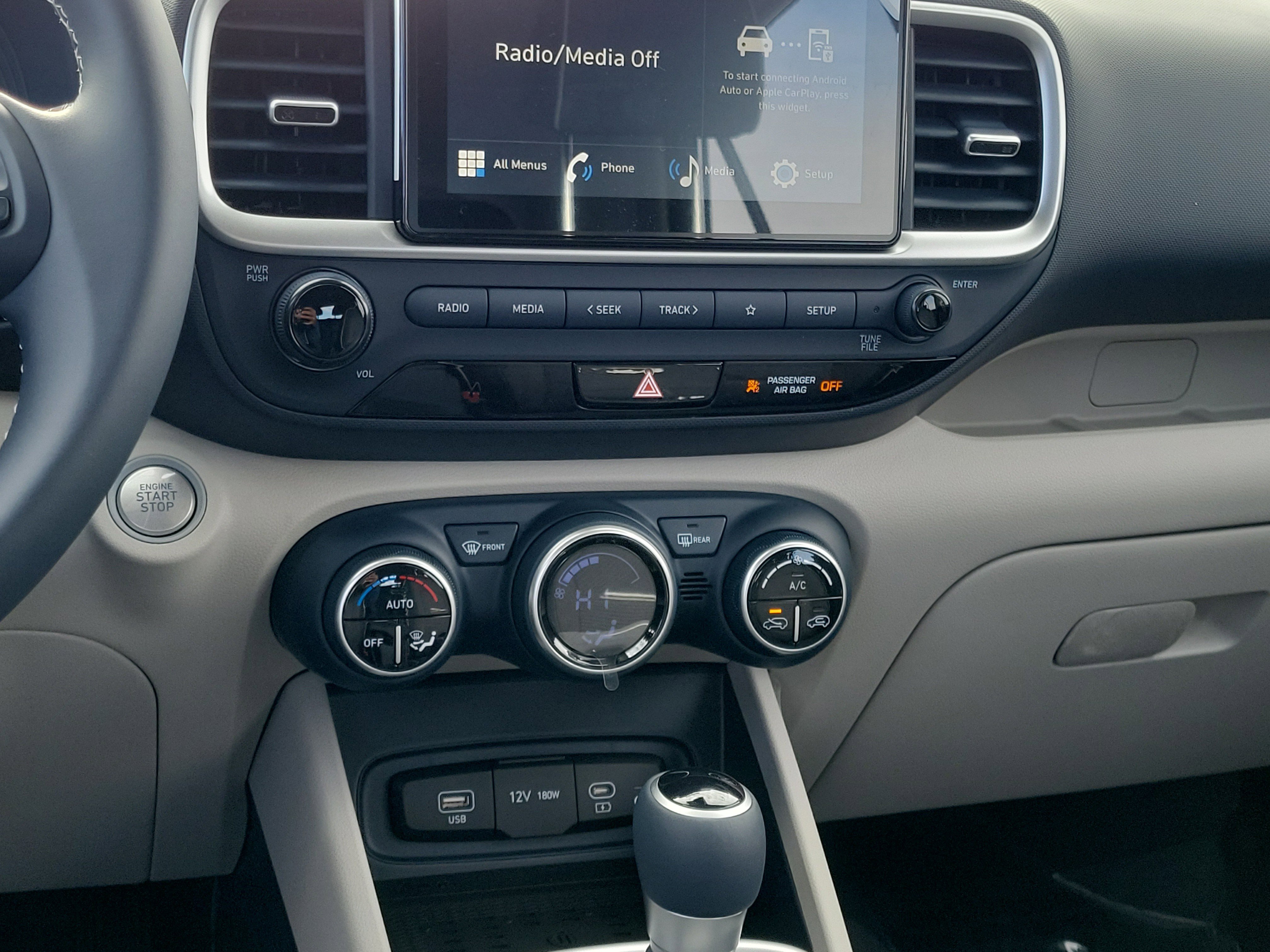 New 2026 Hyundai Venue SEL image 11