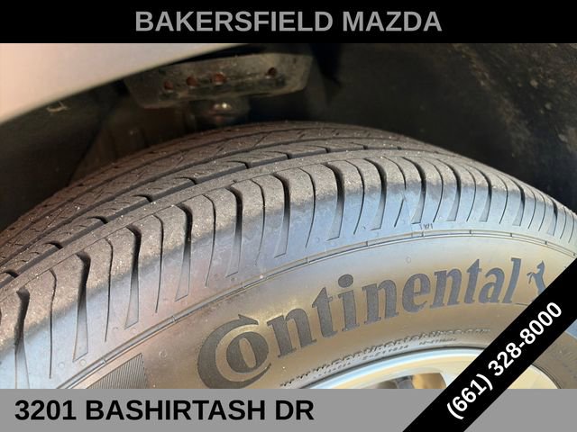 Used 2025 Buick Envista Preferred FWD image 24