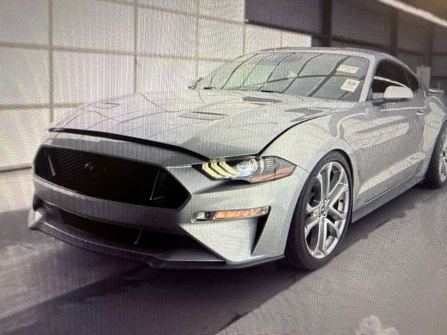 Used 2020 Ford Mustang GT Premium w/ Equipment Group 401A RWD image 3