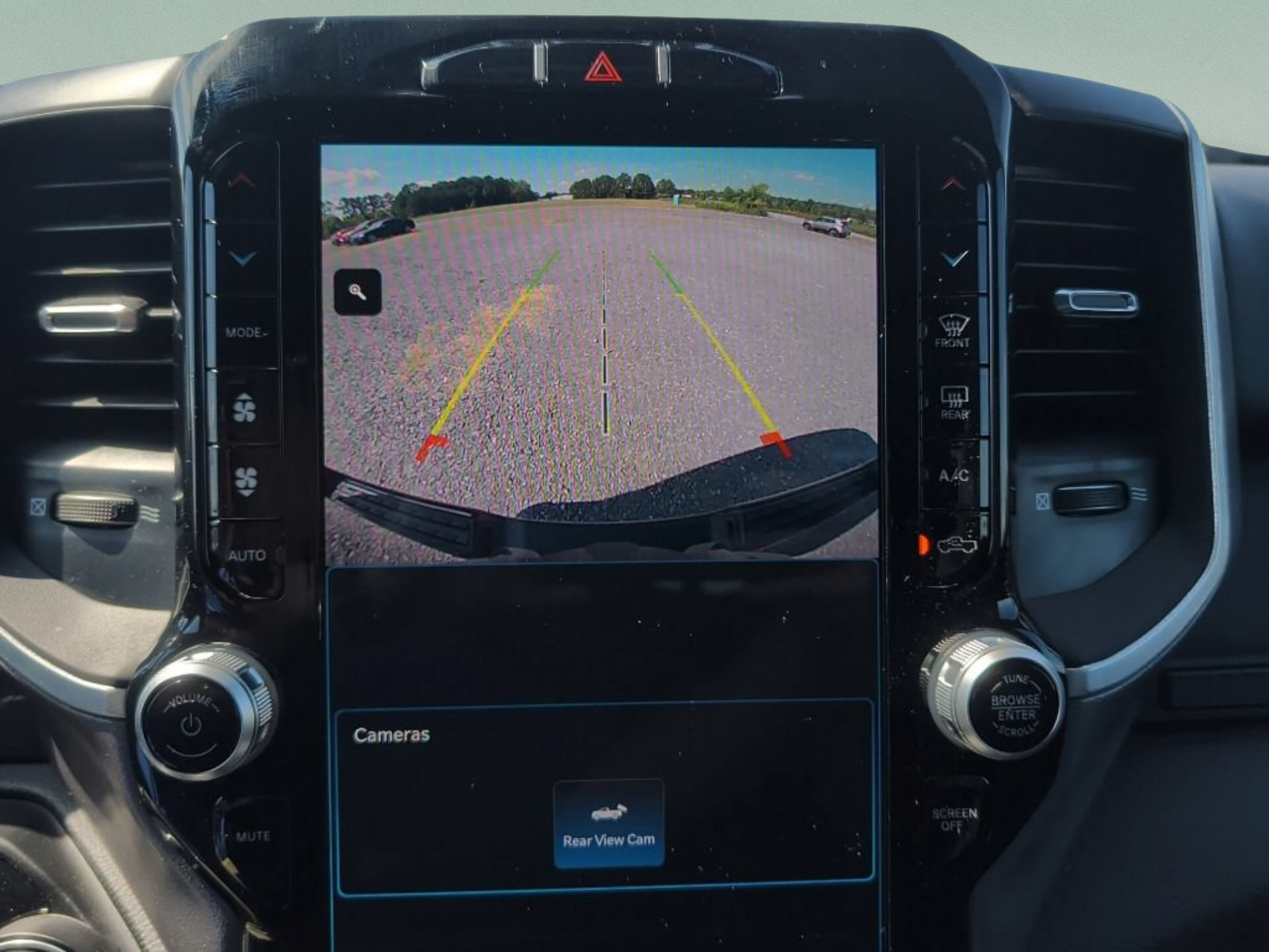 Used 2023 RAM 1500 Big Horn RWD image 33