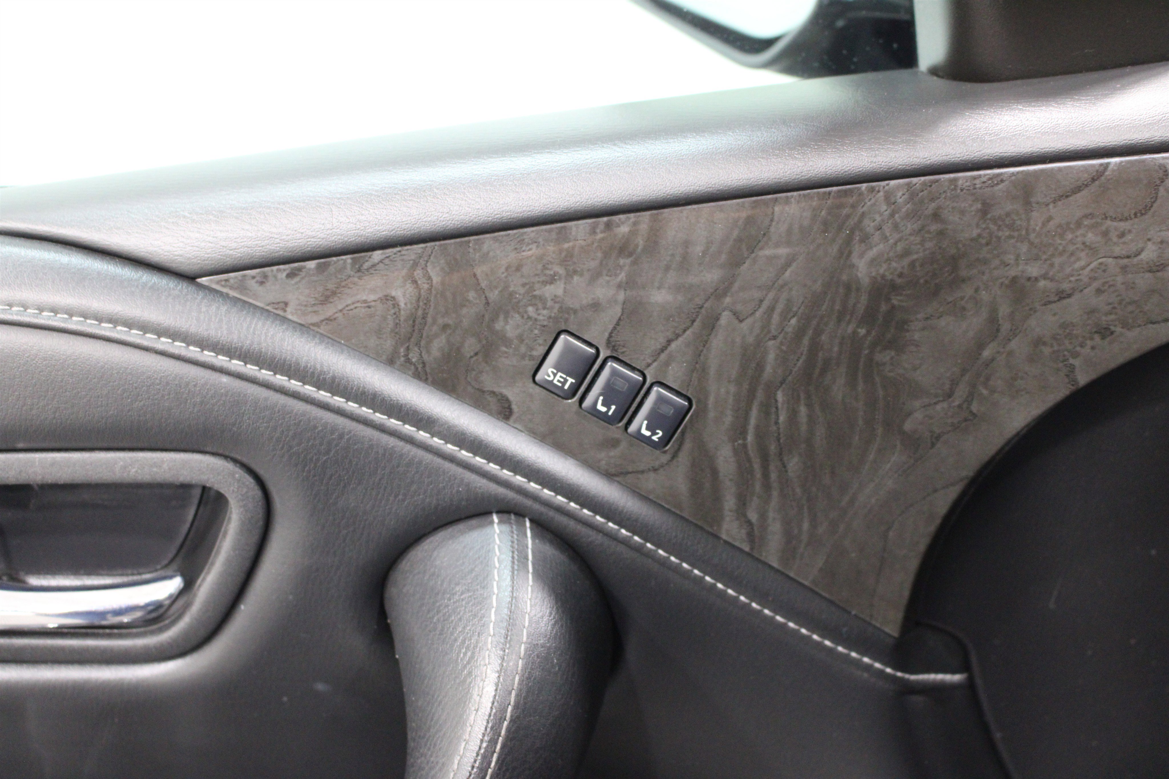 Used 2021 INFINITI QX80 Luxe RWD image 8
