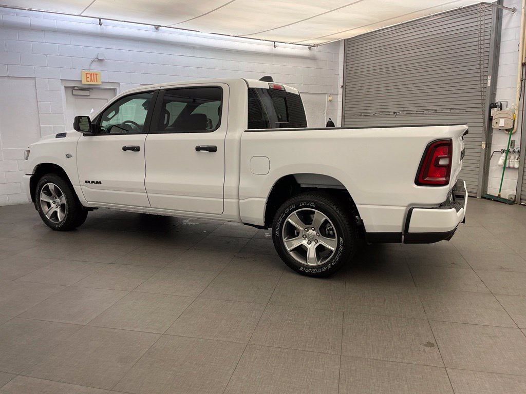 New 2026 RAM 1500 Express RWD image 6