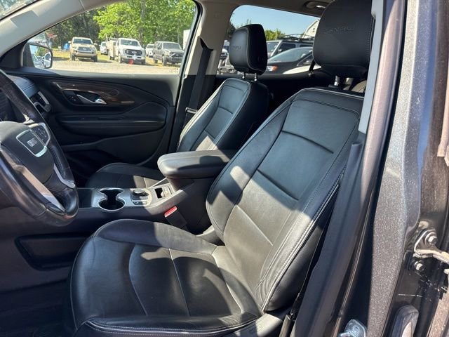 Used 2019 GMC Terrain Denali w/ Comfort Package AWD/4WD image 11
