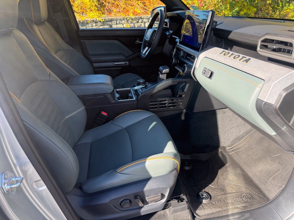 Certified 2025 Toyota Tacoma 4x4 Double Cab Hybrid image 23