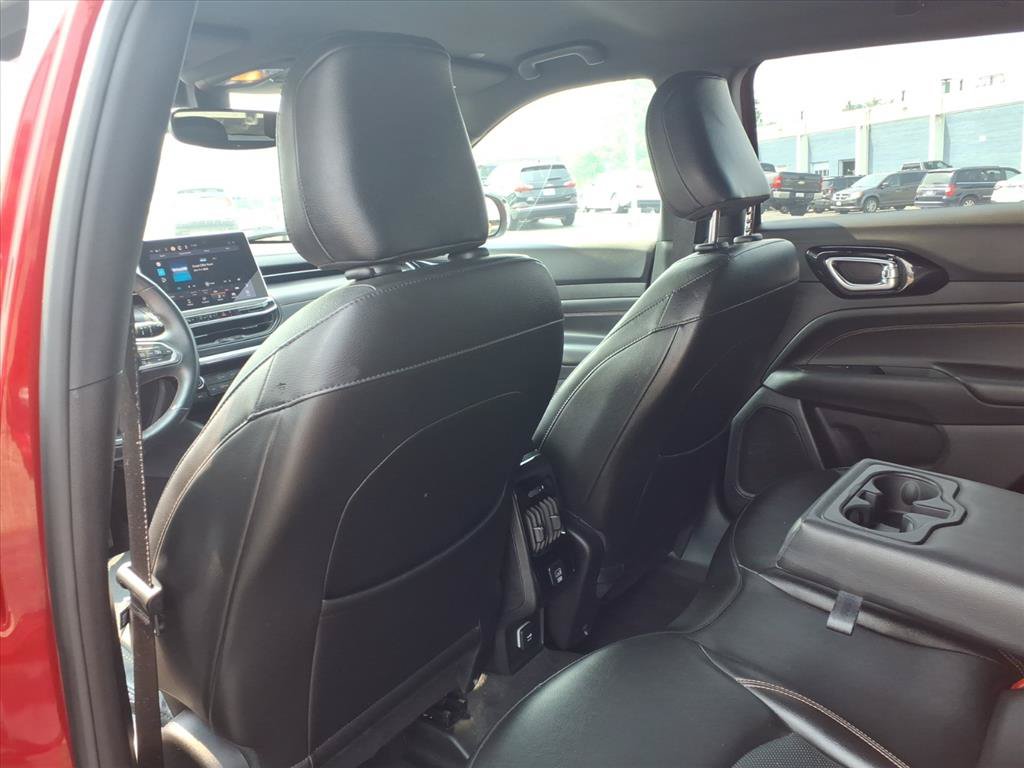 Used 2022 Jeep Compass Limited AWD/4WD image 27