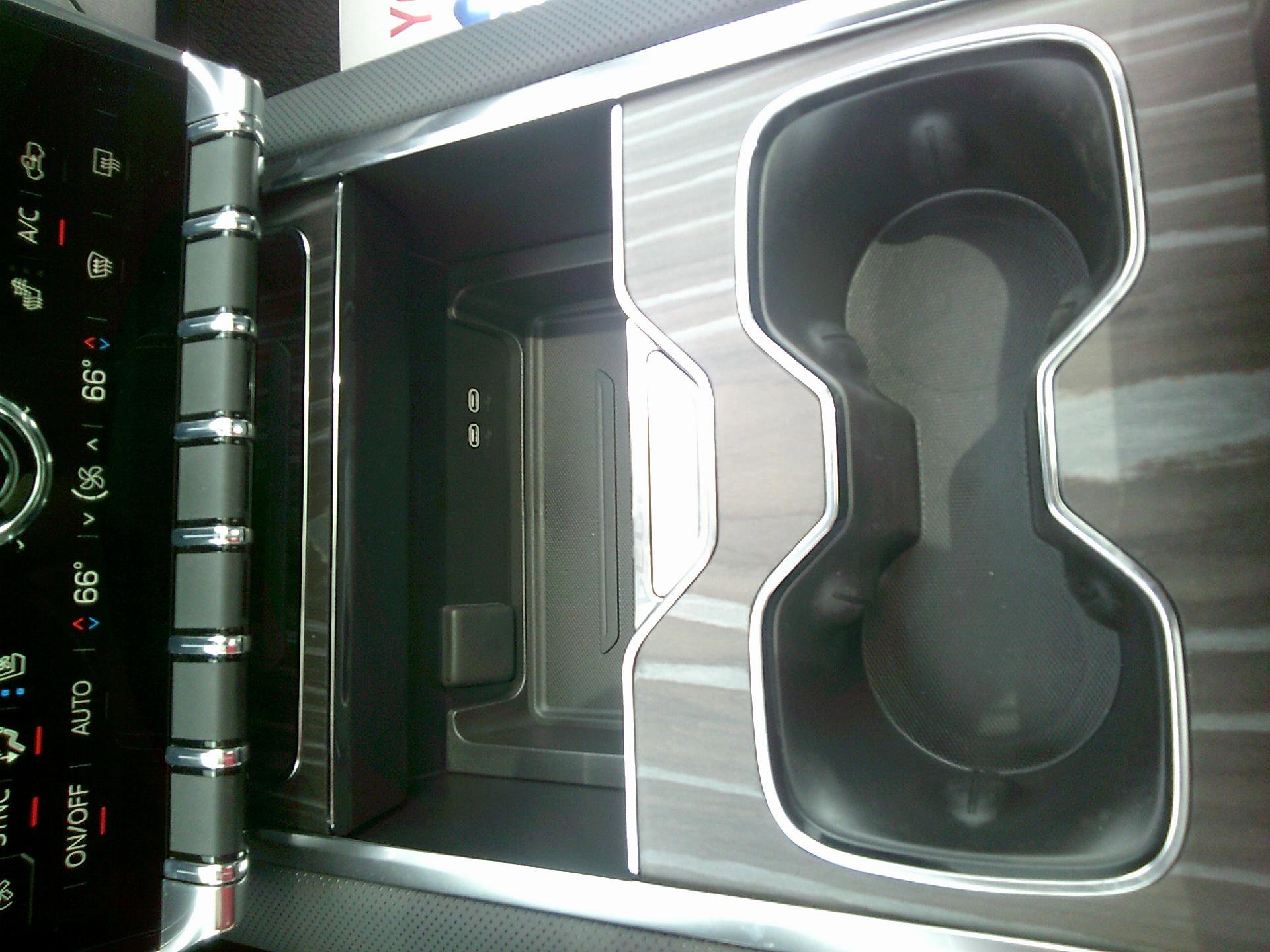 New 2025 GMC Sierra EV Denali image 14