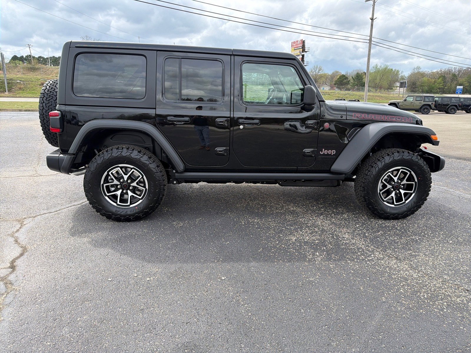 New 2026 Jeep Wrangler Unlimited Rubicon AWD/4WD image 9