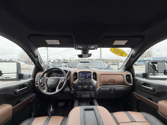 Used 2022 Chevrolet Silverado 3500 High Country image 28
