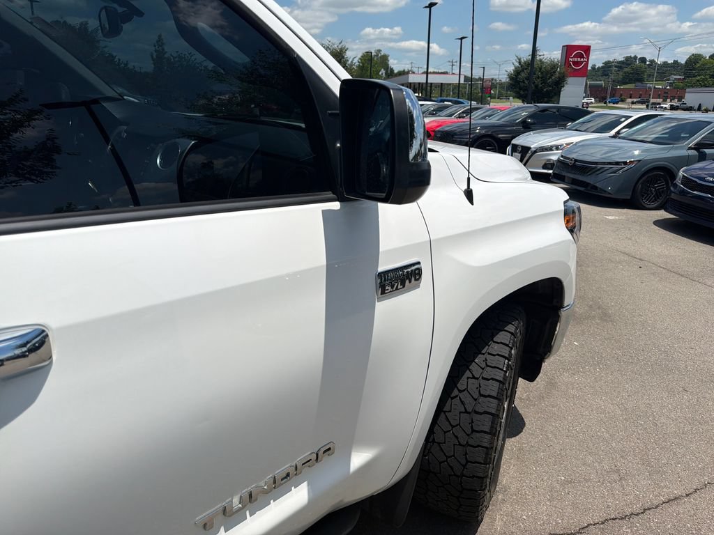 Used 2017 Toyota Tundra Limited w/ Limited Premium Package AWD/4WD image 43