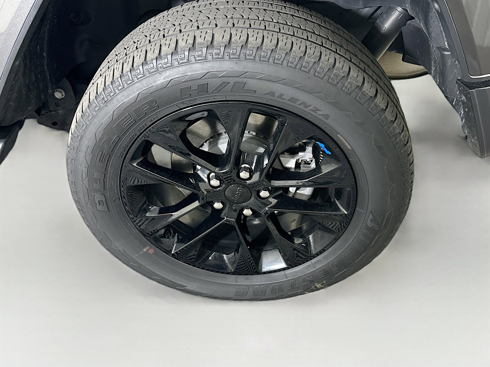 Used 2022 Jeep Wrangler Sahara image 11