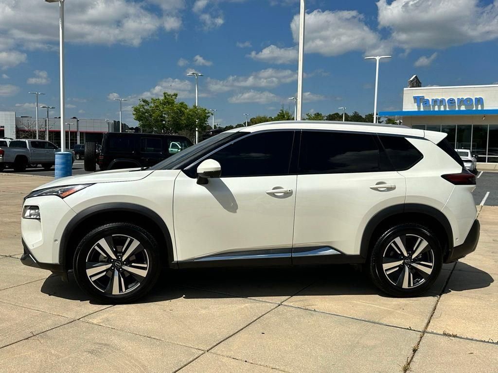 Used 2023 Nissan Rogue SL w/ SL Premium Package FWD image 28