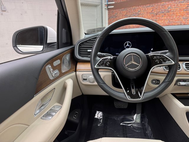Used 2024 Mercedes-Benz GLE 450 4MATIC image 13