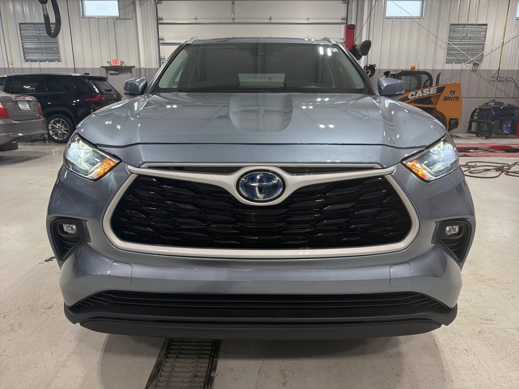 Used 2024 Toyota Highlander XLE image 18