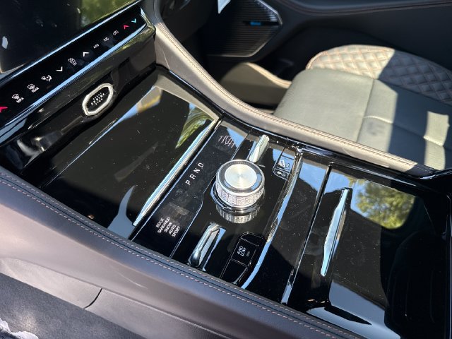New 2026 Jeep Grand Cherokee Summit w/ Obsidian Package AWD/4WD image 20