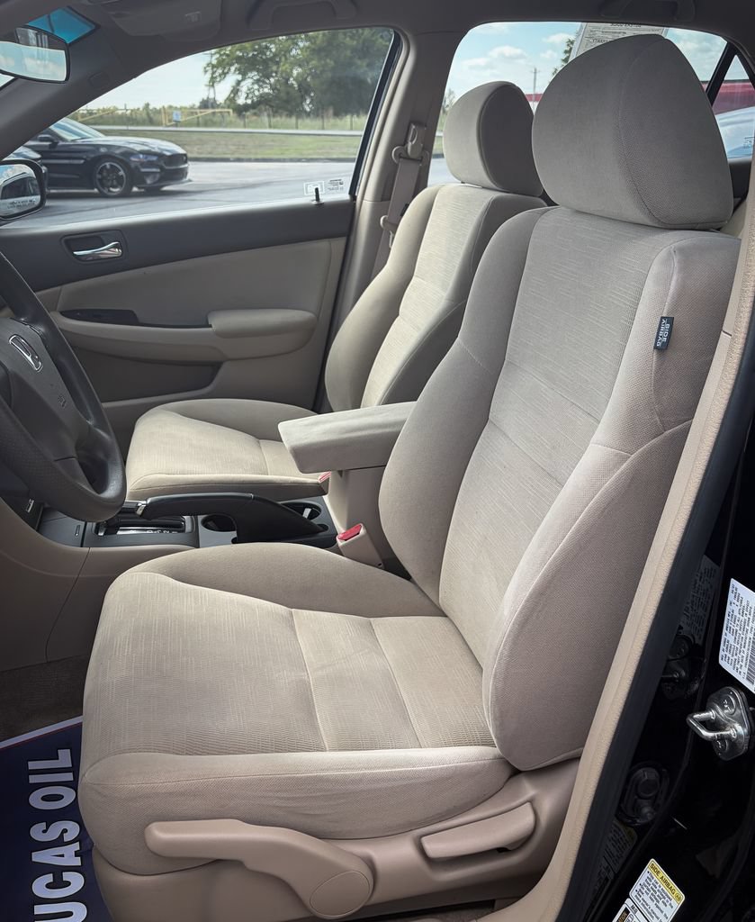 Used 2007 Honda Accord LX image 14