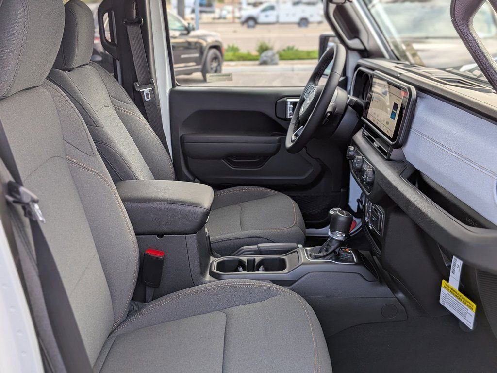 New 2026 Jeep Gladiator Sport AWD/4WD image 20