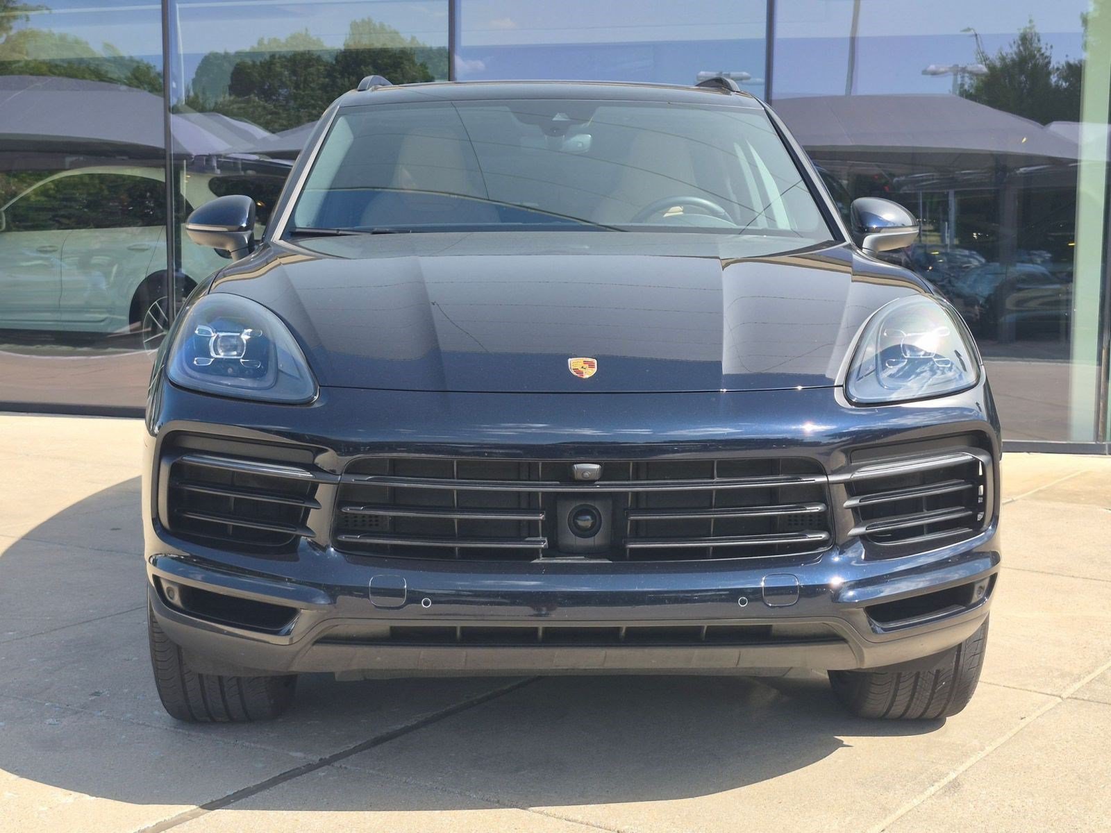 Certified 2023 Porsche Cayenne AWD/4WD image 6