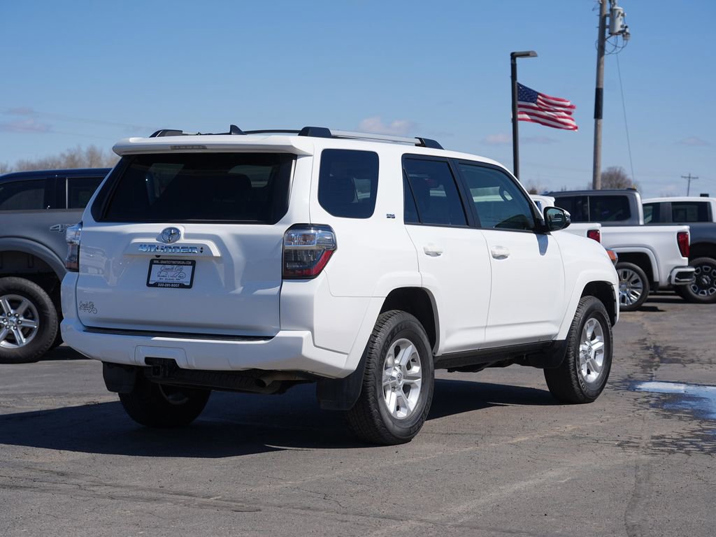 Used 2024 Toyota 4Runner SR5 Premium w/ Moonroof Package image 3