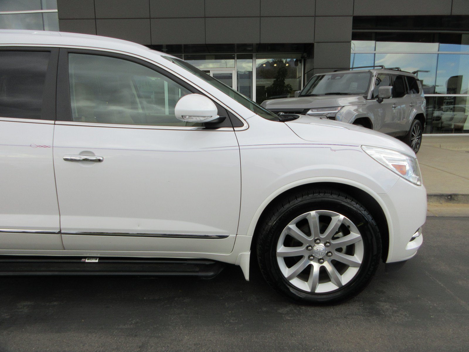 Used 2016 Buick Enclave Premium w/ Experience Buick Package AWD/4WD image 13