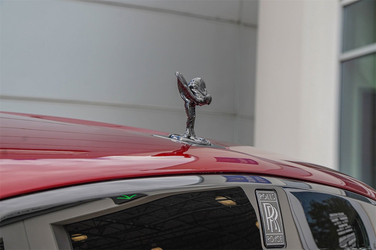 Certified 2024 Rolls-Royce Cullinan Black Badge w/ Dark Exterior Package image 4