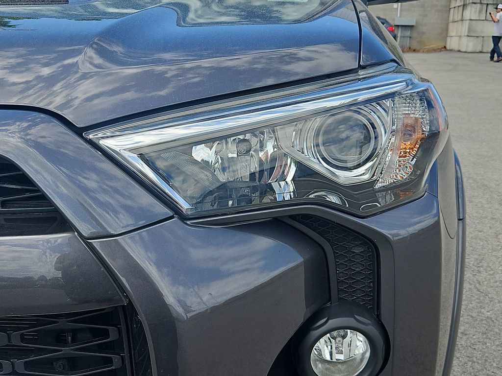 Used 2016 Toyota 4Runner Trail AWD/4WD image 20