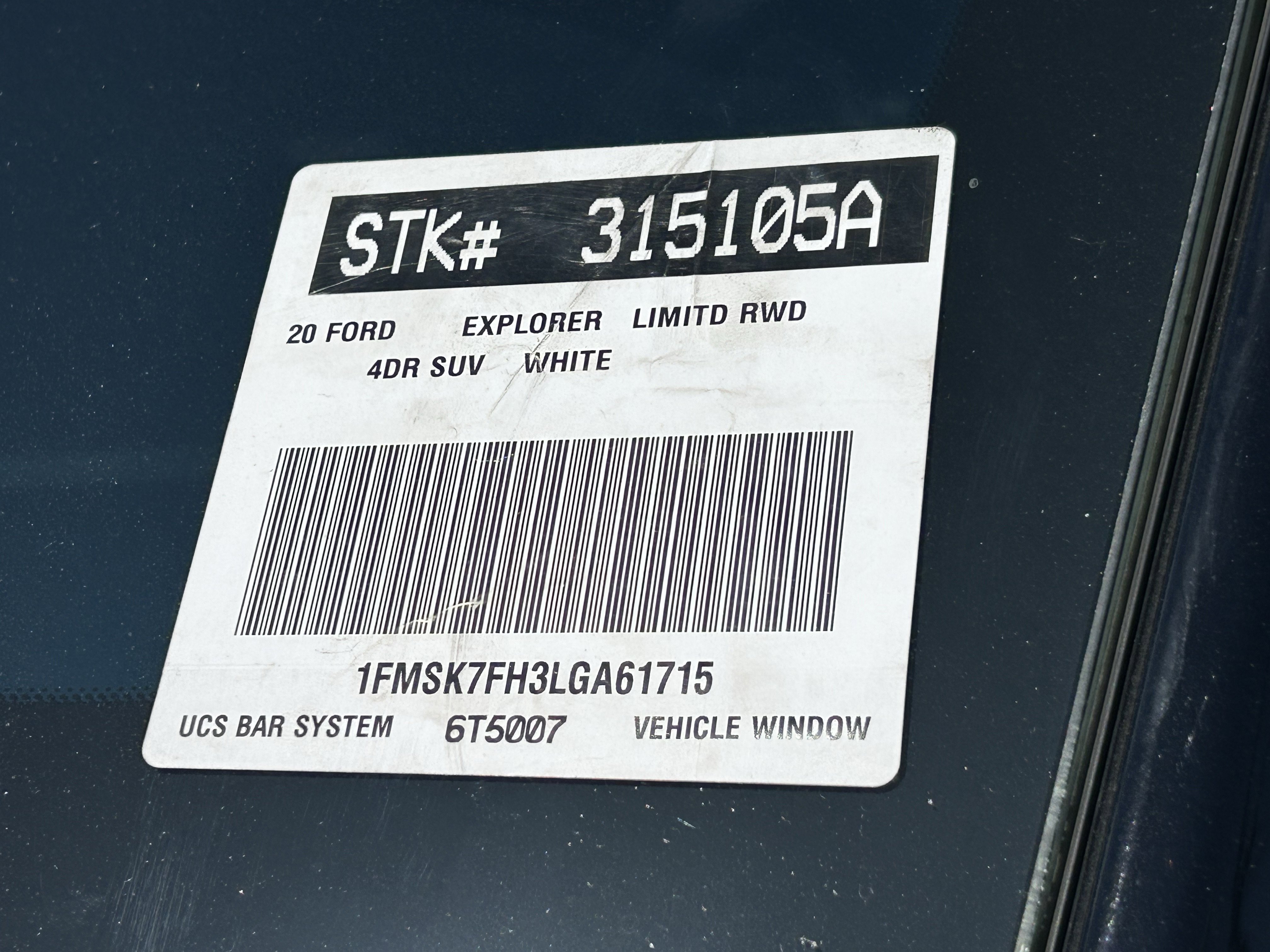 Used 2020 Ford Explorer Limited RWD image 5