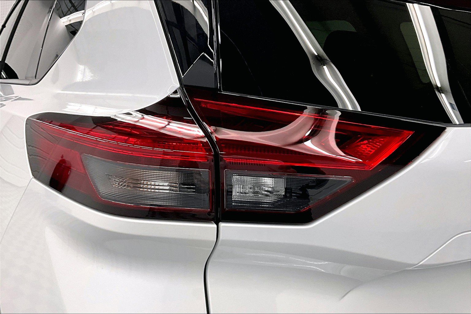 New 2025 Nissan Rogue SL AWD/4WD image 55