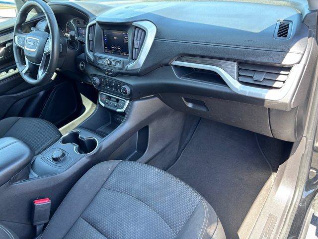 Used 2024 GMC Terrain SLE AWD/4WD image 11