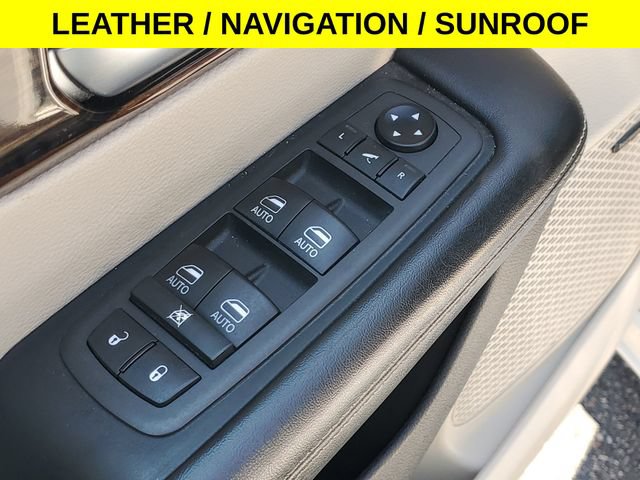 Used 2022 Chrysler Pacifica Limited FWD image 13