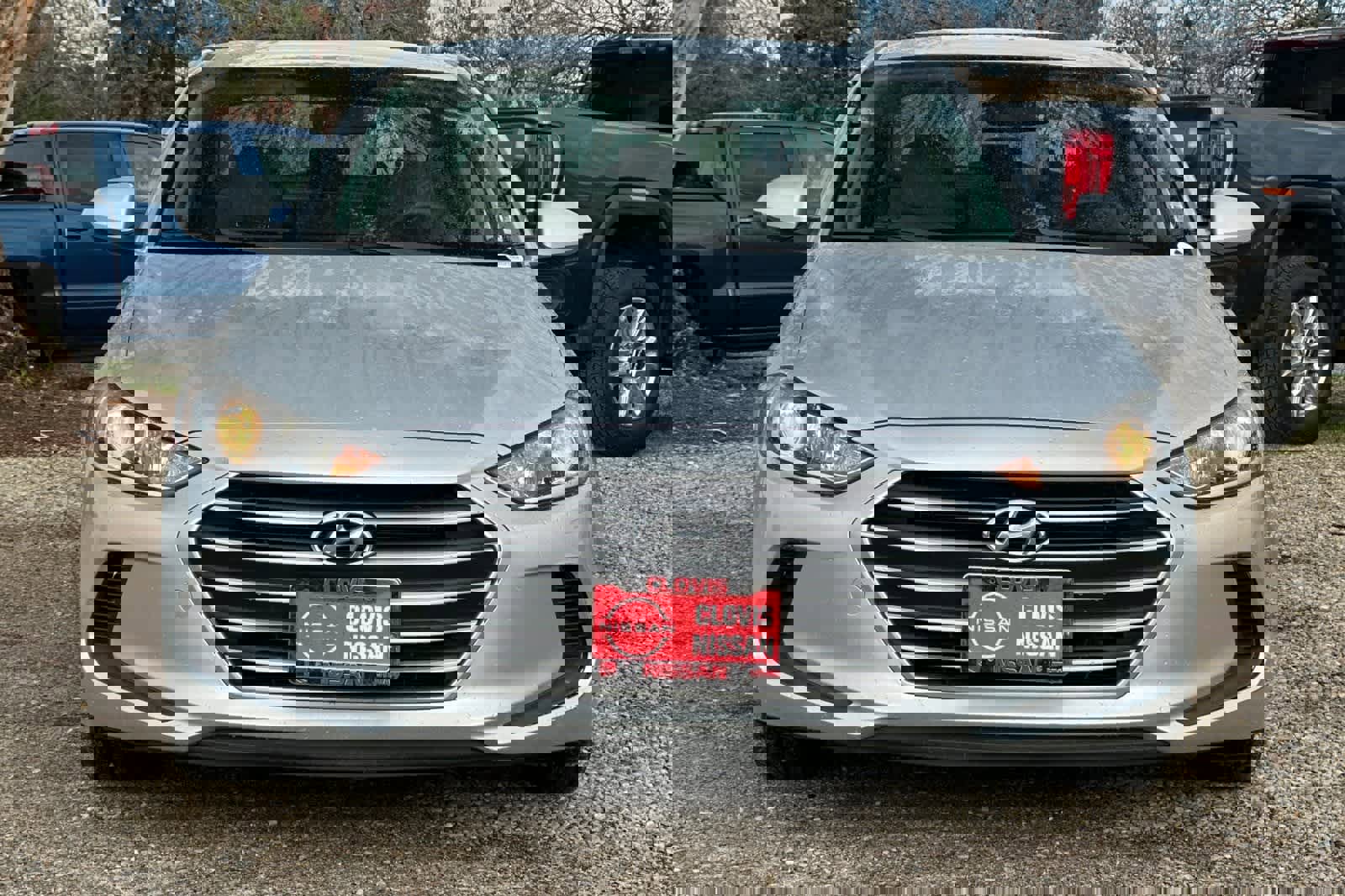 Used 2017 Hyundai Elantra SE image 11