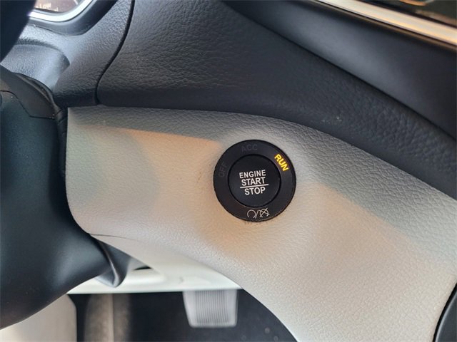 Used 2021 Jeep Cherokee Limited w/ Elite Package image 29