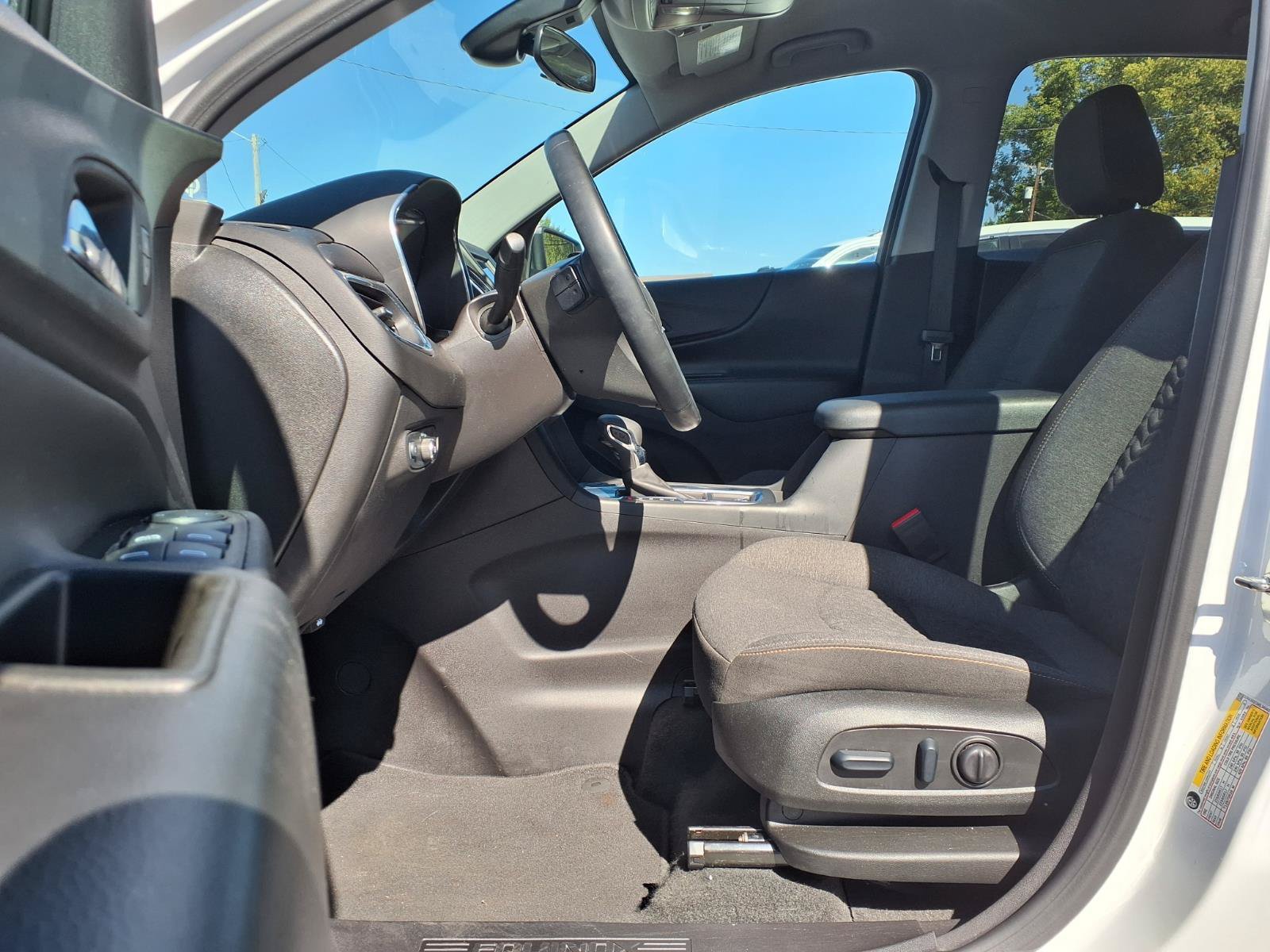 Used 2024 Chevrolet Equinox LT FWD image 4