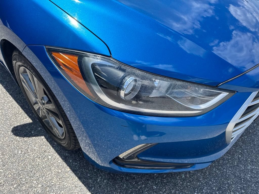 Used 2017 Hyundai Elantra Value Edition w/ Cargo Package FWD image 7