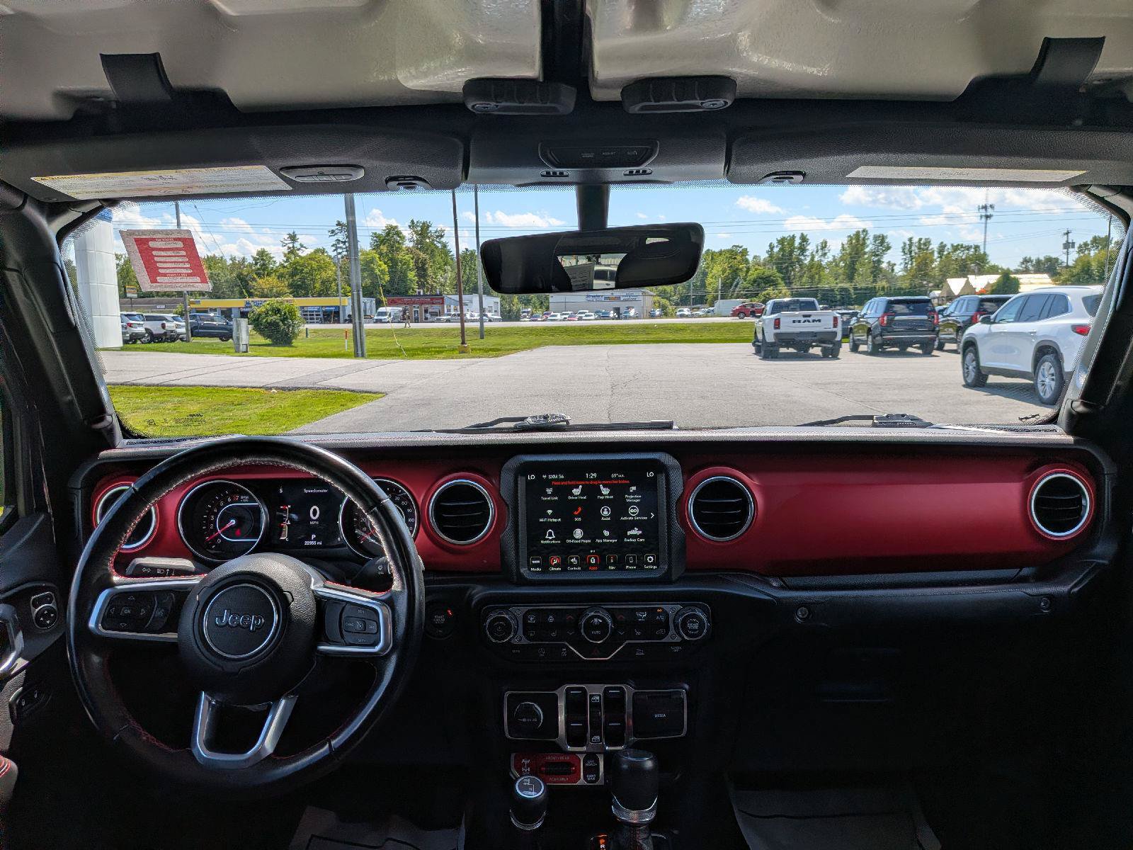 Used 2022 Jeep Gladiator Rubicon w/ LED Lighting Group AWD/4WD image 22