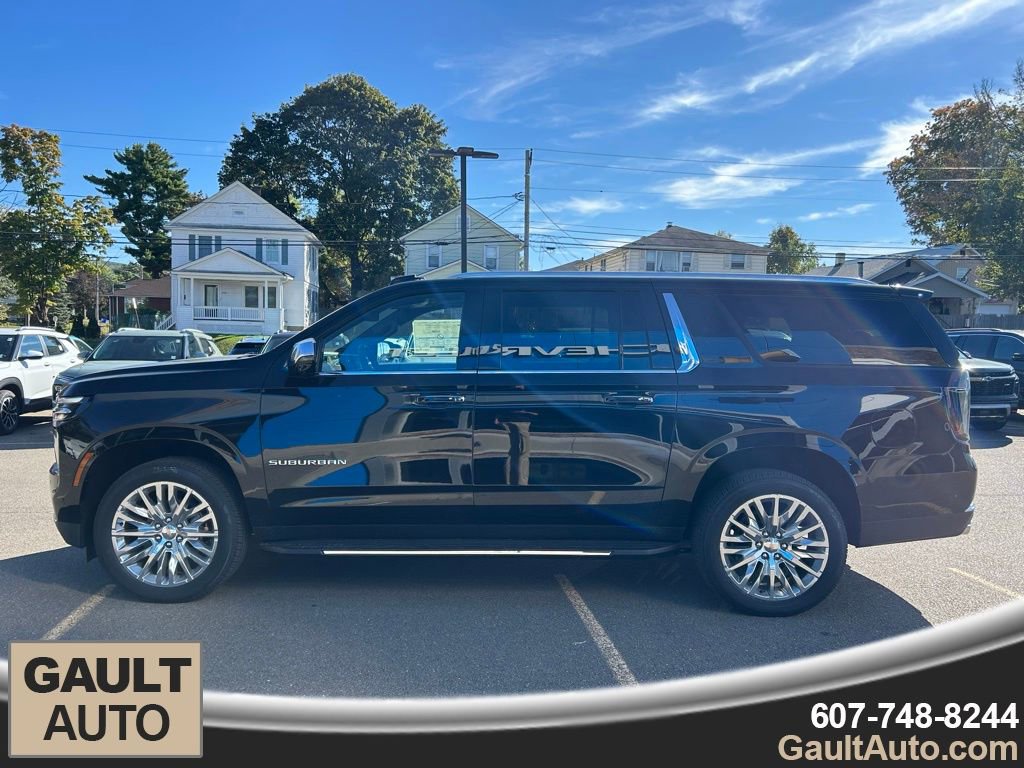 New 2025 Chevrolet Suburban Premier w/ Sun And Tow Package image 6