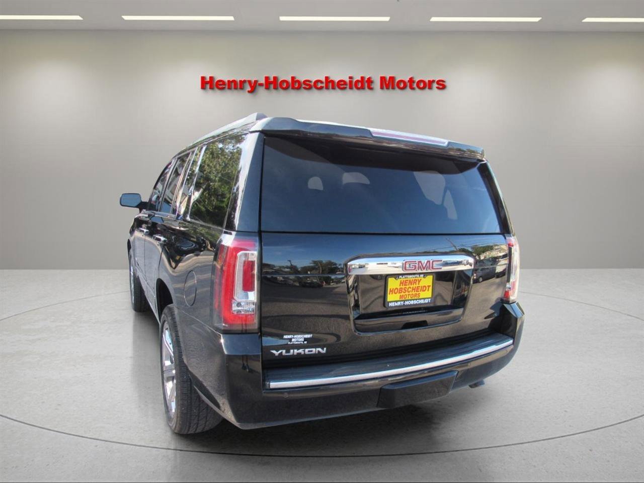 Used 2019 GMC Yukon Denali w/ Denali Ultimate Package AWD/4WD image 11