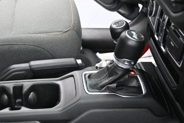 Used 2025 Jeep Wrangler Unlimited Sport AWD/4WD image 37