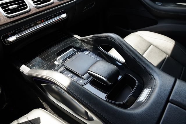 Used 2021 Mercedes-Benz GLE 350 4MATIC w/ Premium Package image 21