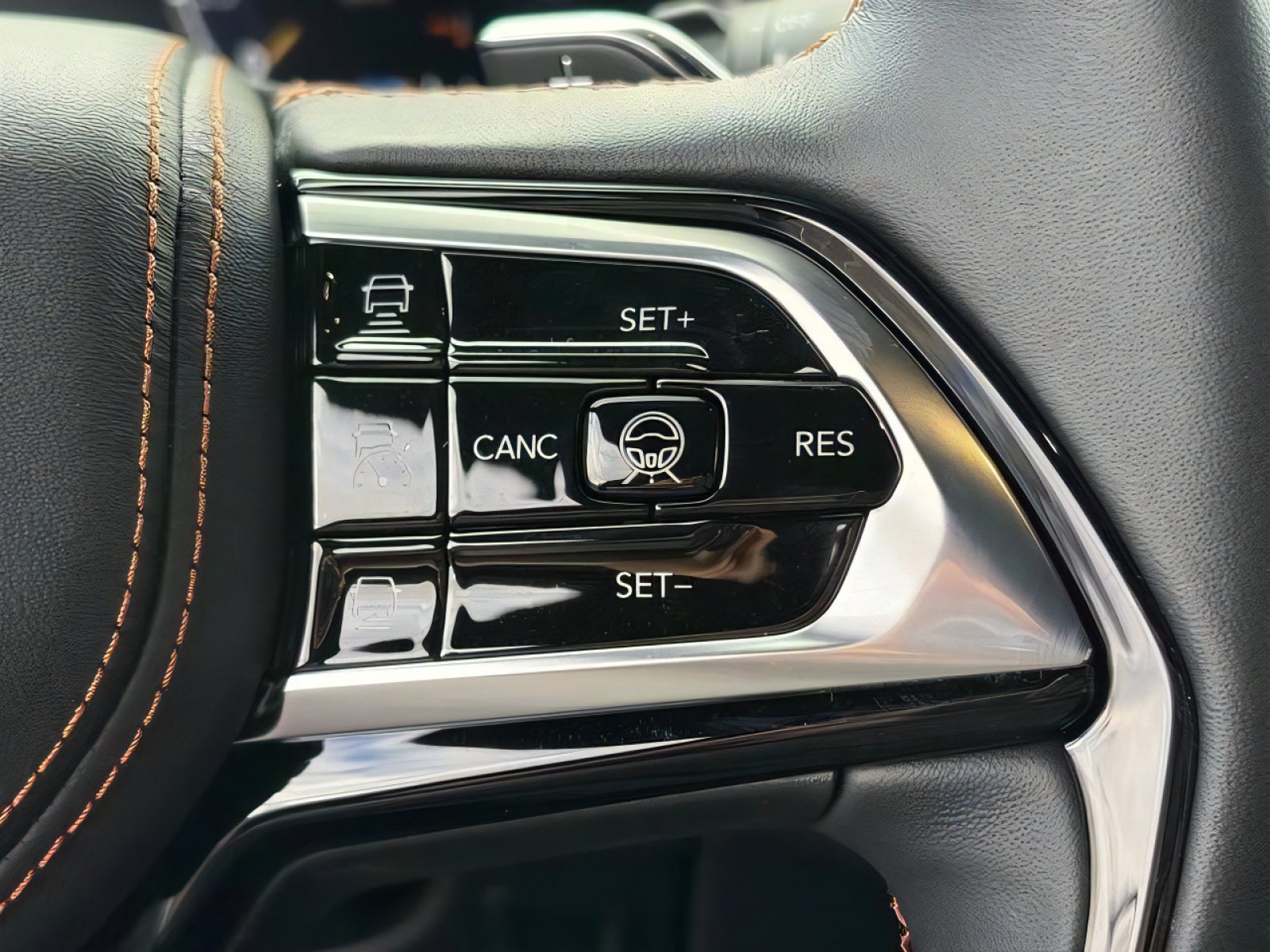New 2027 Jeep Grand Cherokee Summit AWD/4WD image 25