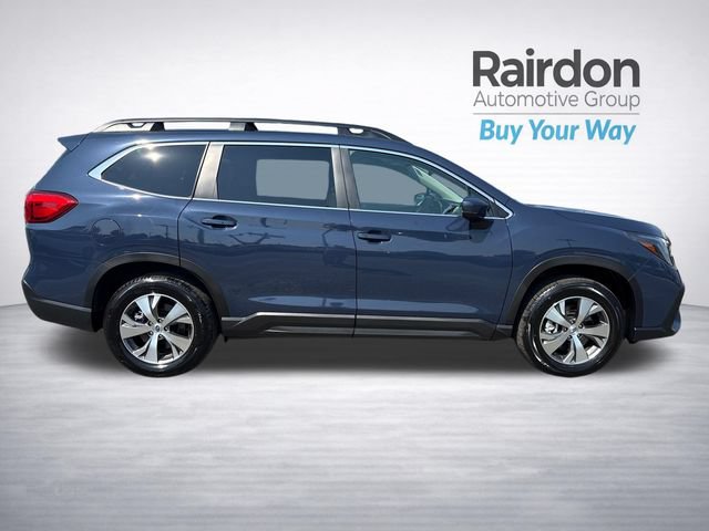 Used 2025 Subaru Ascent Premium AWD/4WD image 8