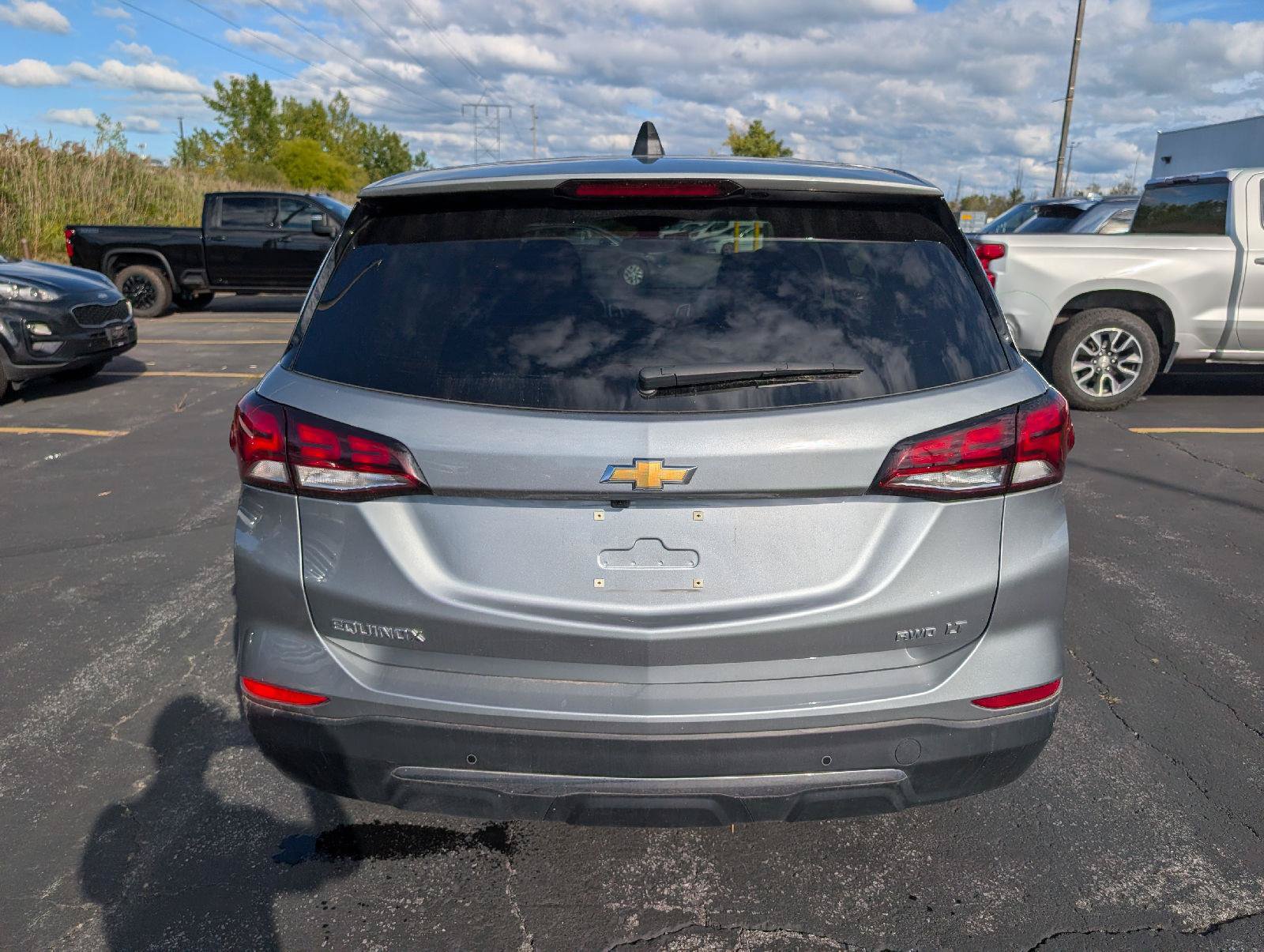 Used 2024 Chevrolet Equinox LT AWD/4WD image 5