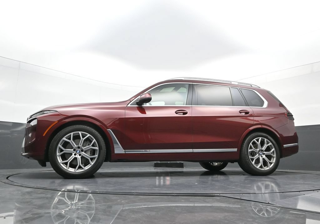 Used 2026 BMW X7 xDrive40i AWD/4WD image 27