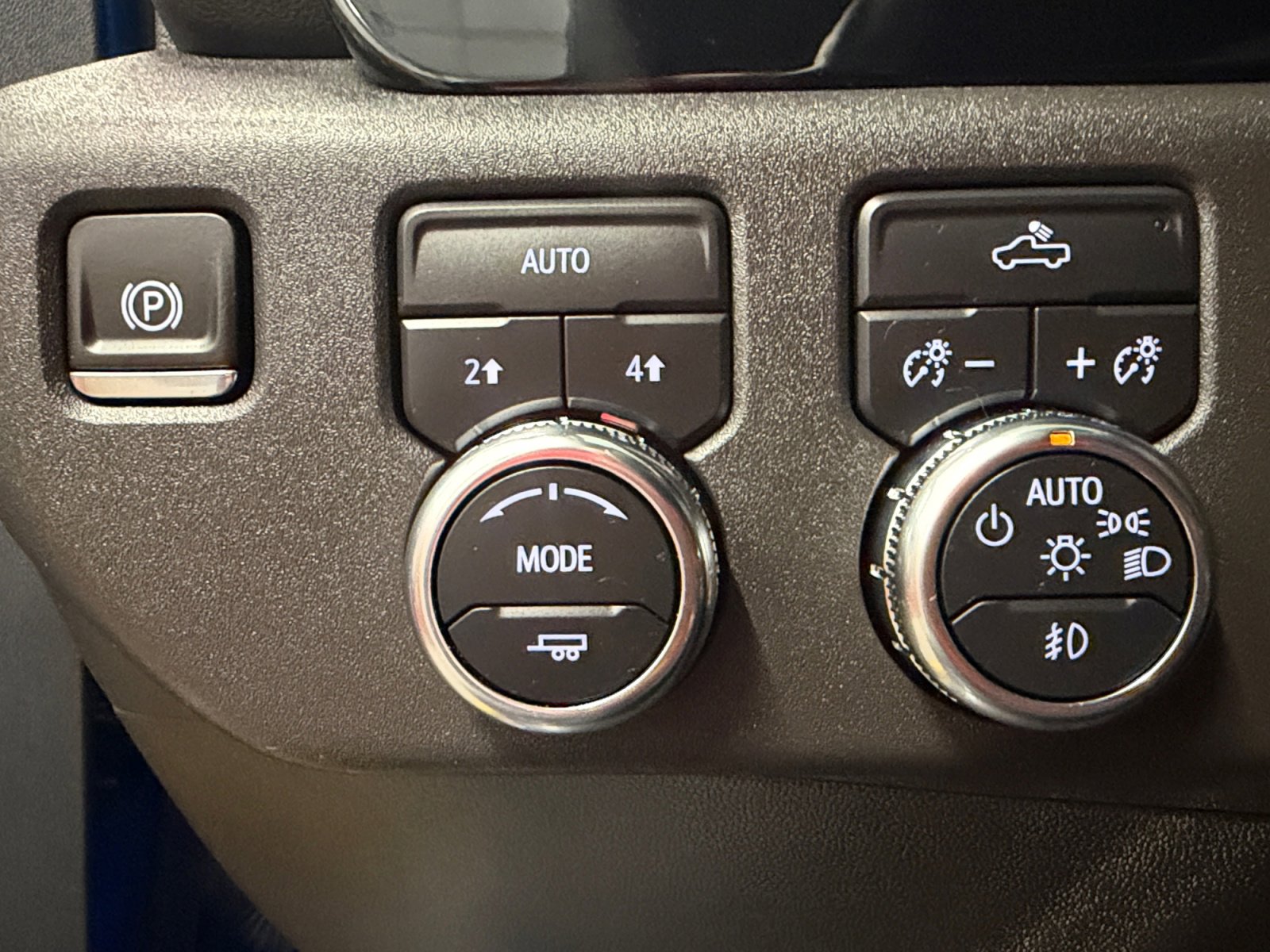 Used 2024 GMC Sierra 1500 Elevation AWD/4WD image 27