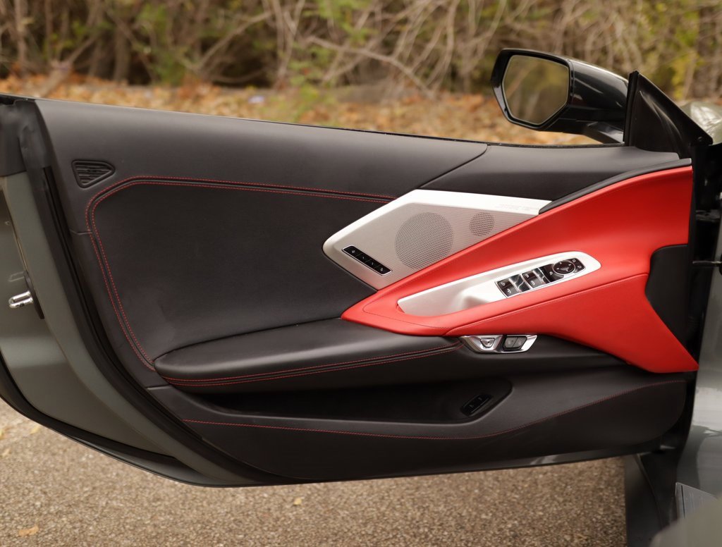 Used 2022 Chevrolet Corvette Stingray Preferred Conv image 31