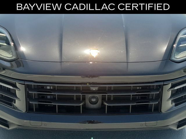 Used 2024 Porsche Cayenne Coupe AWD/4WD image 9